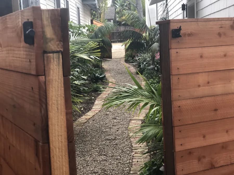 Humphrey Road landscape project, photo 10