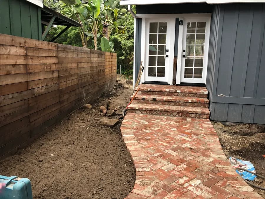 Humphrey Road landscape project, photo 29