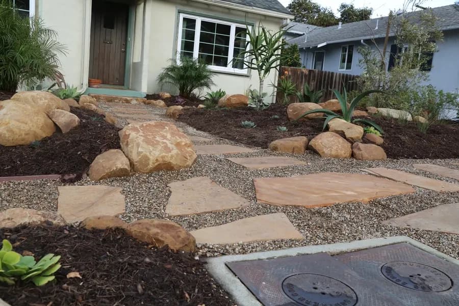 Robbins Street Rehab landscape project, photo 26